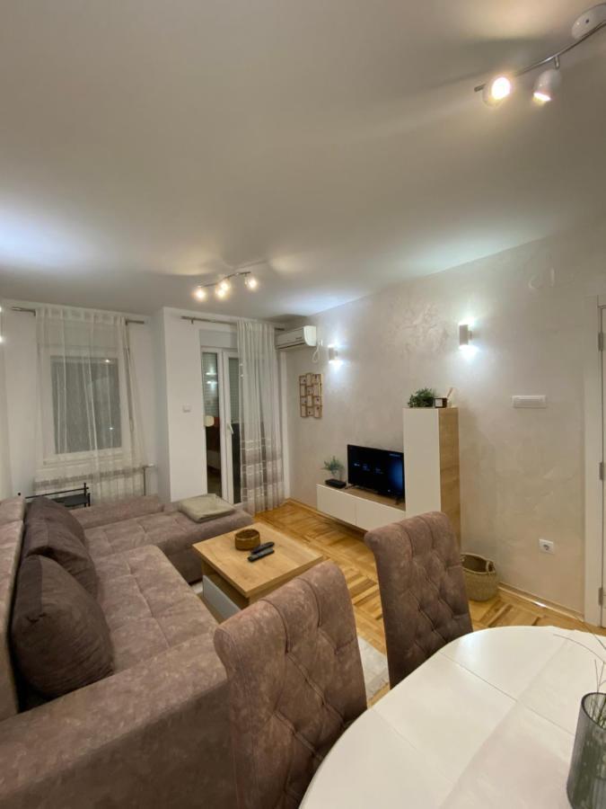 Sleepover - Holiday Base Novi Sad Ngoại thất bức ảnh